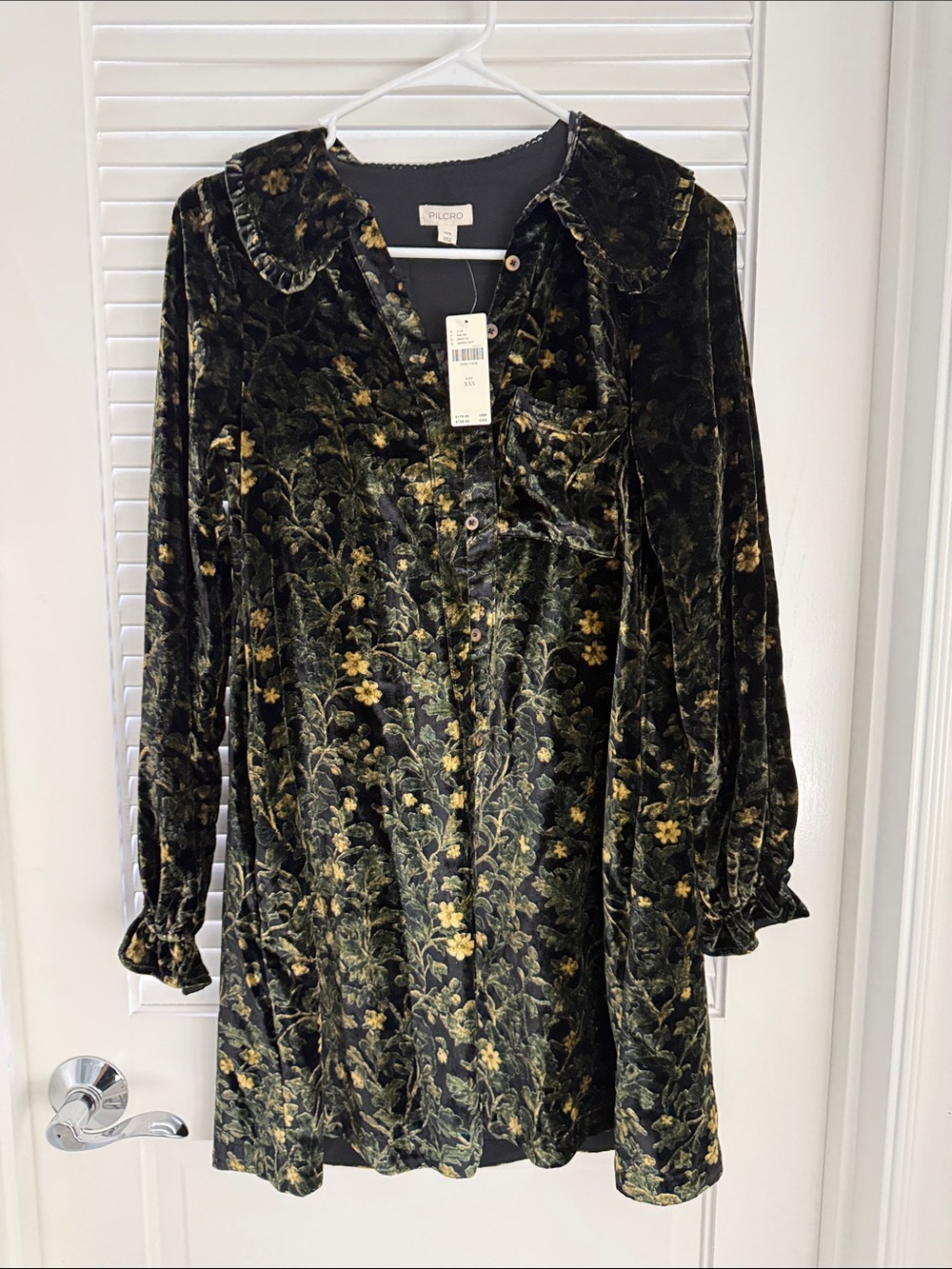 Anthropologie Pilcro Kiera long Velvet Floral Mini Dress in Olive Green and Gold